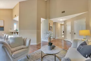 Photo #6: ML81944187 Listing