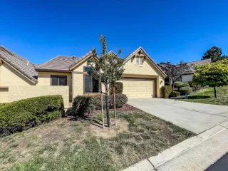 Photo #2: ML81944312 Listing 