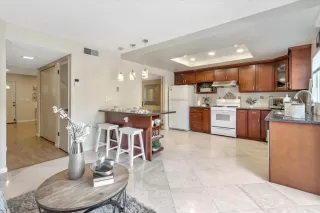 Photo #3: ML81944358 Listing 