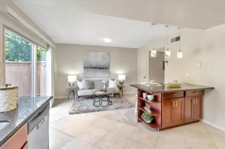 Photo #4: ML81944358 Listing 