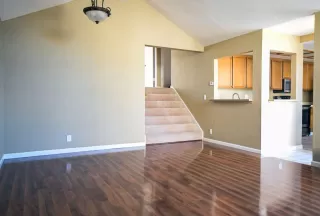 Photo #6: ML81944359 Listing