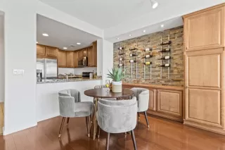 Photo #4: ML81944576 Listing 