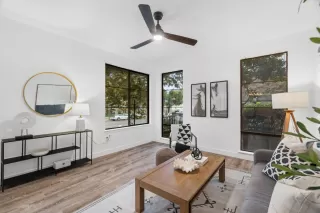 Photo #6: ML81944669 Listing