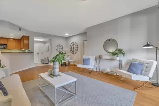 Photo #4: ML81945596 Listing 