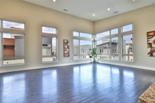 Photo #6: ML81946068 Listing