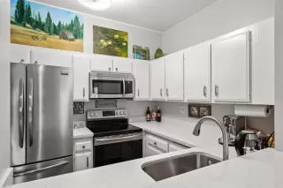 Photo #6: ML81946085 Listing