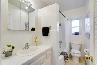 Photo #6: ML81946202 Listing