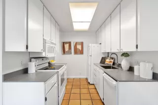 Photo #5: ML81946212 Listing 