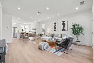 Photo #3: ML81946437 Listing