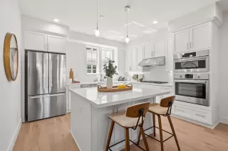 Photo #5: ML81946437 Listing