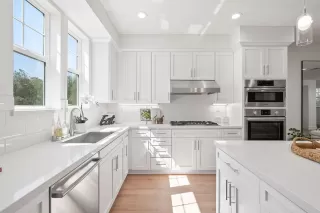 Photo #6: ML81946437 Listing