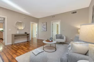 Photo #4: ML81946481 Listing 