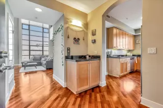 Photo #4: ML81946748 Listing 