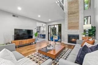 Photo #4: ML81946763 Listing 