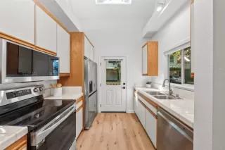 Photo #6: ML81946787 Listing 