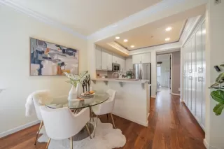 Photo #5: ML81946799 Listing