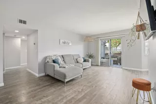 Photo #4: ML81946810 Listing 