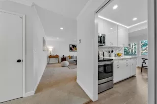 Photo #5: ML81946987 Listing 