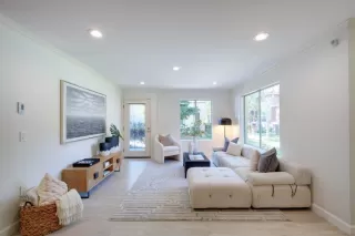 Photo #2: ML81947018 Listing