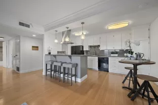 Photo #5: ML81947036 Listing 