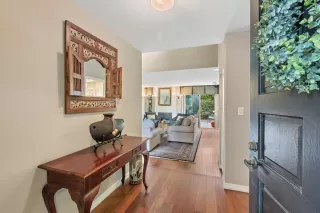 Photo #5: ML81947041 Listing