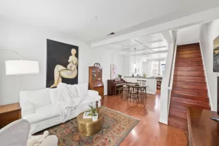 Photo #2: ML81947072 Listing 