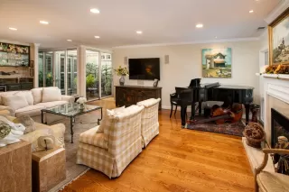 Photo #5: ML81947448 Listing 