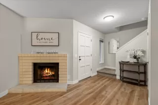 Photo #6: ML81947559 Listing