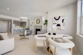 Photo #5: ML81947583 Listing