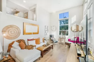 Photo #2: ML81947665 Listing 