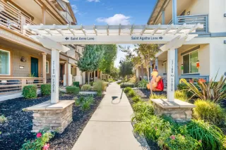 Photo #3: ML81947681 Listing