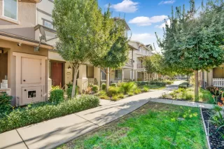 Photo #4: ML81947681 Listing