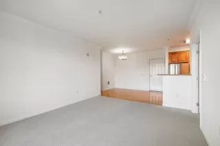 Photo #4: ML81947683 Listing 