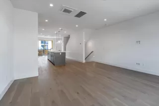 Photo #3: ML81947776 Listing