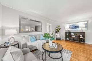 Photo #2: ML81948328 Listing 