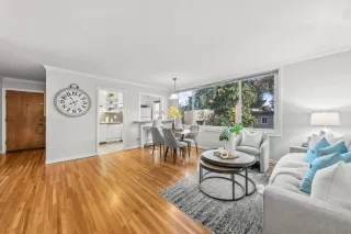 Photo #4: ML81948328 Listing 