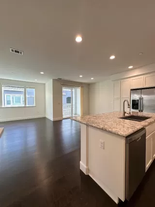 Photo #4: ML81948509 Listing