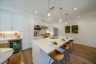 Photo #4: ML81949061 Listing