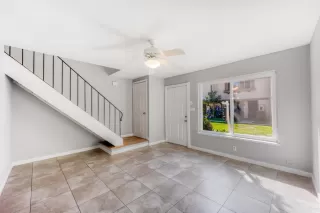 Photo #5: ML81949078 Listing