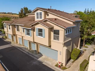 Photo #2: ML81949979 Listing