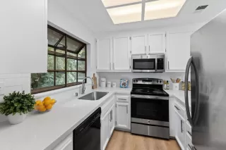 Photo #4: ML81950186 Listing 