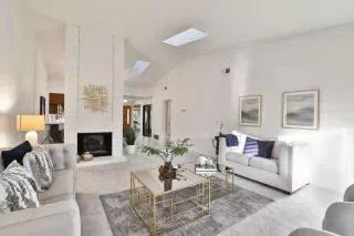 Photo #4: ML81950596 Listing