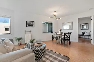 Photo #6: ML81950687 Listing 