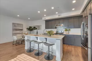 Photo #6: ML81951282 Listing