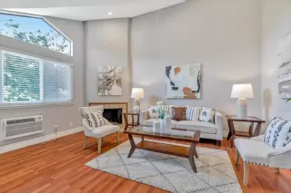 Photo #1: ML81952099 Listing 