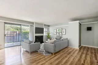 Photo #4: ML81952138 Listing