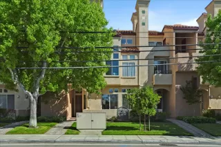 Photo #1: ML81952404 Listing 