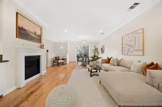 Photo #5: ML81952625 Listing