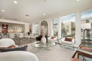 Photo #2: ML81953016 Listing