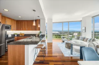 Photo #5: ML81953021 Listing 